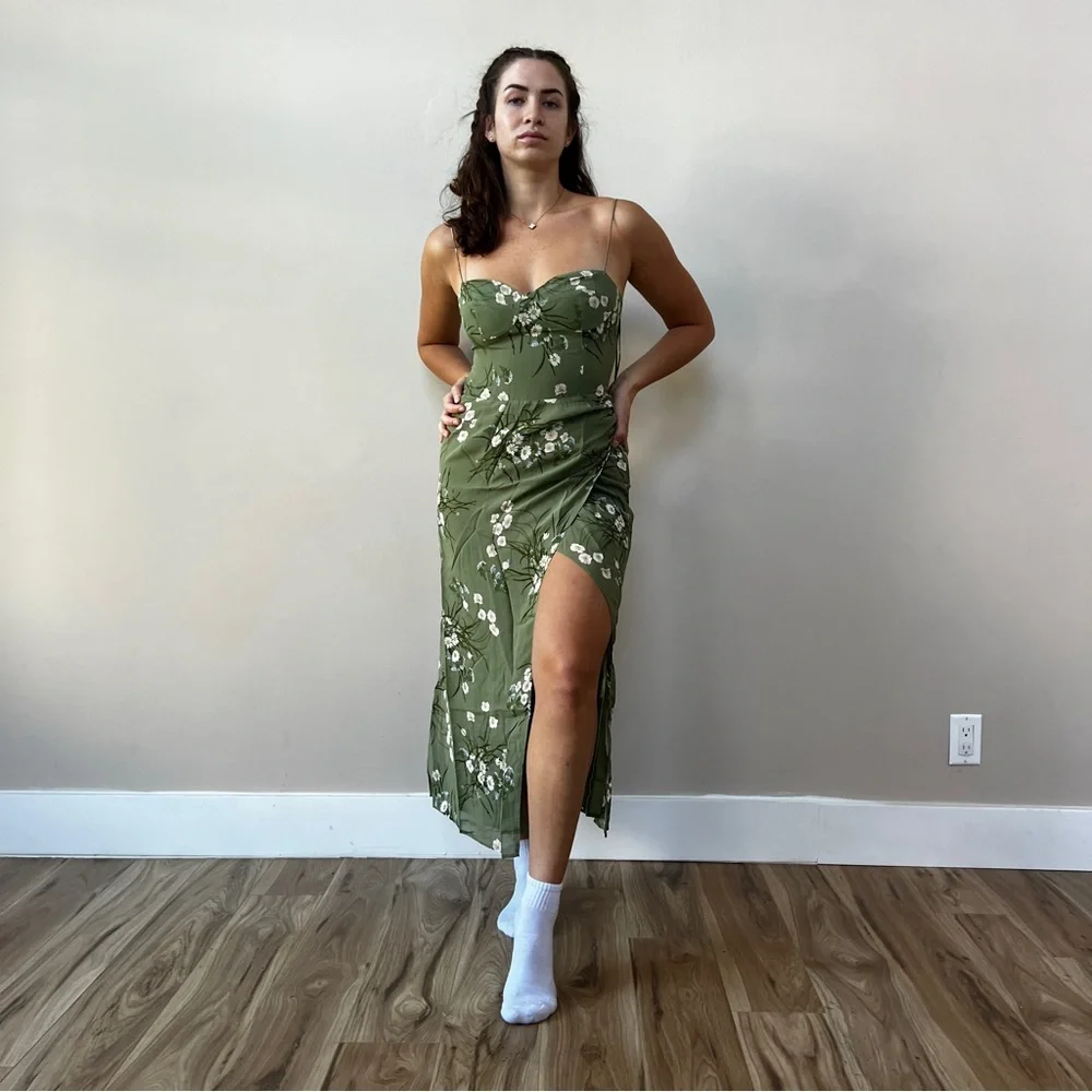 Reformation Kourtney Dress | Bonita 🛍Thanksgiving Day Sale🛍 - Picture 1 of 16